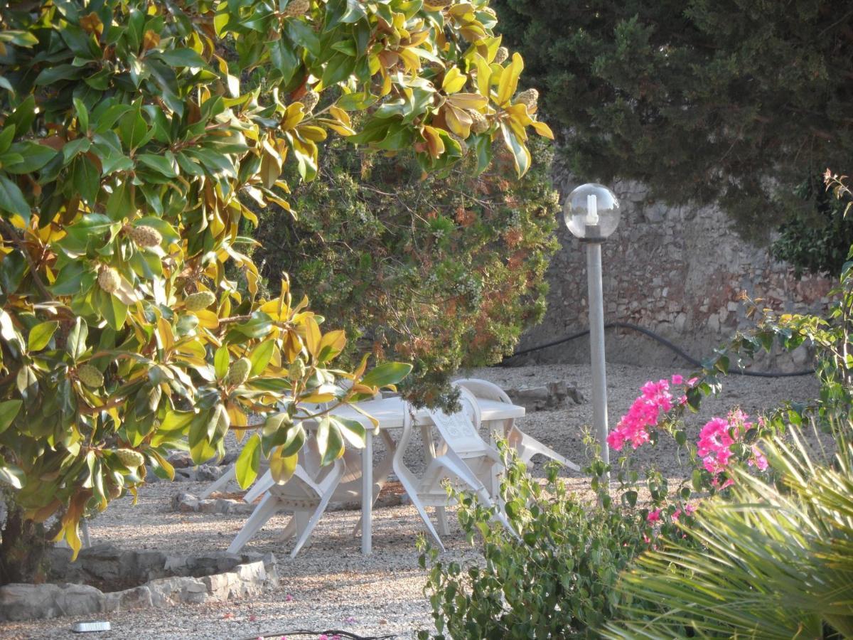 Azienda Agrituristica Masseria Campi San Vito dei Normanni Buitenkant foto